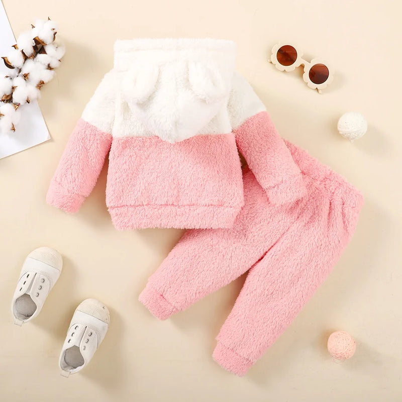Conjunto de Inverno com Capucho